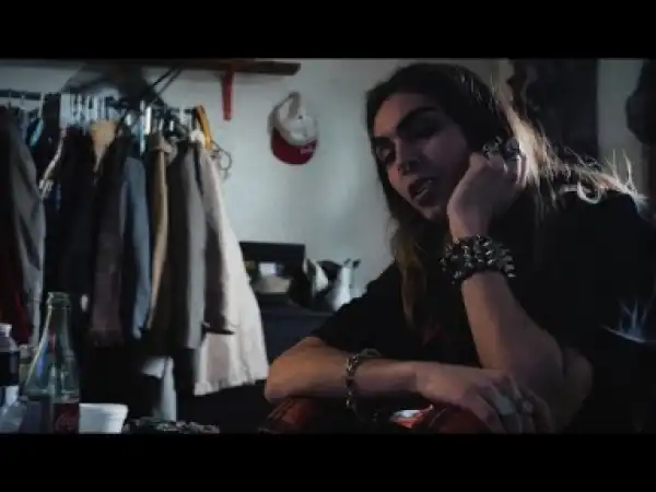 Video: Paris Ft. Travis Barker – Crushin